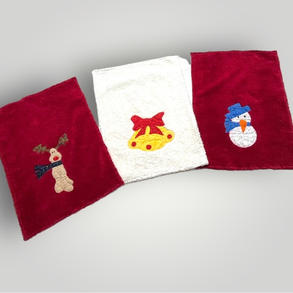 Hand Crafted Other - Lot/3 Handmade Christmas Hand Towels 🎁